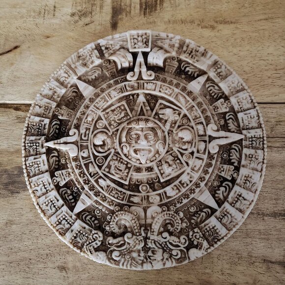 Vintage Hand Carved Aztec Mayan Sun Stone Calendar Round Wall Plaque Mexicana - Picture 15 of 15